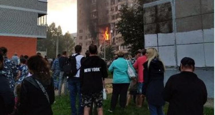 Rusiyada çoxmənzilli binada partlayış – 1 ölü, 3 yaralı – VİDEO