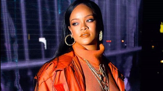 Rihannadan Beyrutdakı partlayışla bağlı ÇAĞIRIŞ