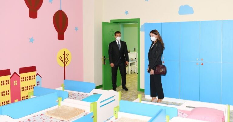 Mehriban Əliyeva yeni uşaq bağçasının açılışında – FOTOLAR