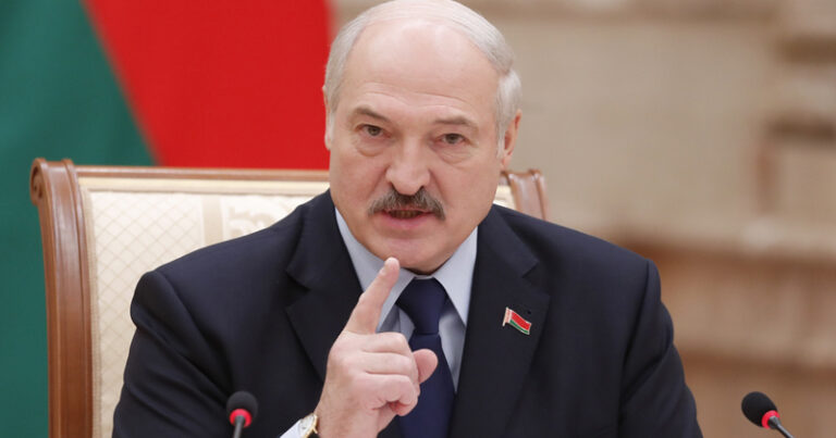 Lukaşenko “kişi kimi” söz verdi: “Hakimiyyətdən əl çəkməyəcəyəm”
