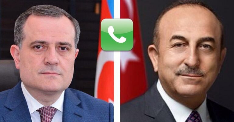 Ceyhun Bayramov və Çavuşoğlu telefonla danışıb