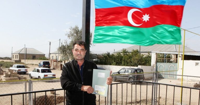 Şəhid ailələri və Qarabağ müharibəsi əlillərinə növbəti evlər təqdim edilib