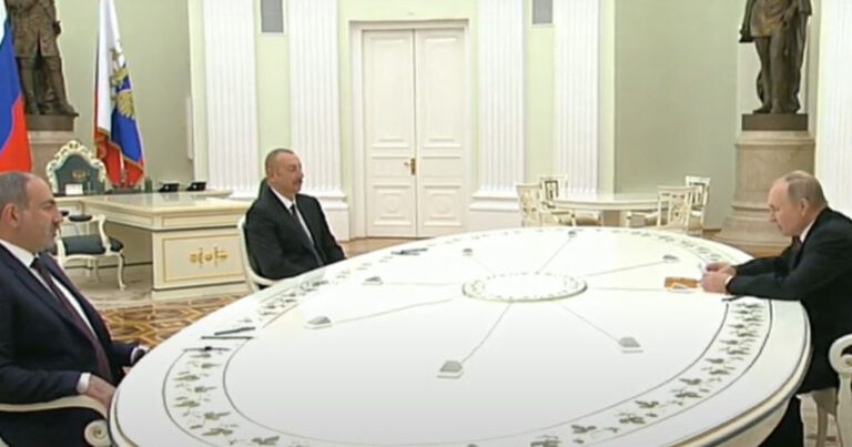 Moskvada Əliyev, Putin və Paşinyan arasında görüş başladı – VİDEO
