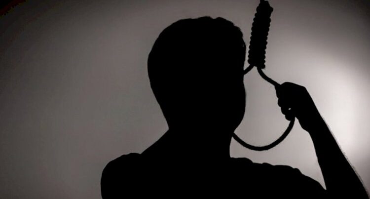 Qaxda intihar: 49 yaşlı kişi özünü asdı