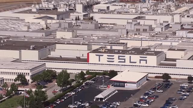 “Tesla” fabriki bağlandı – SƏBƏB