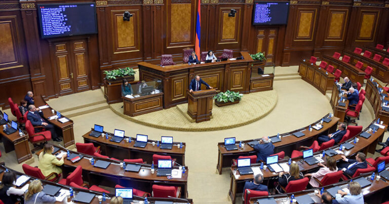Ermənistan parlamenti buraxıldı – yeni seçkilər elan olundu