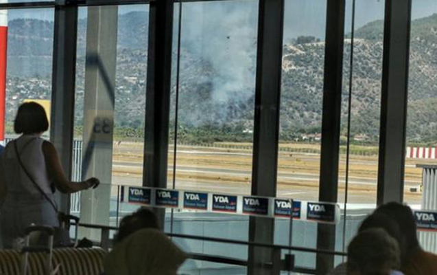 Türkiyədə hava limanı yaxınlığında yanğın başladı – FOTO