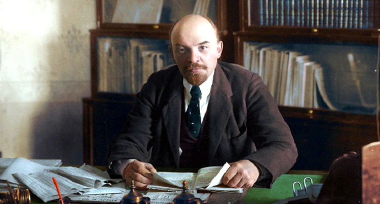 Alman casusu, inqilabdan yan keçən fırıldaqçı və homoseksual – Lenin haqqında qan donduran faktlar