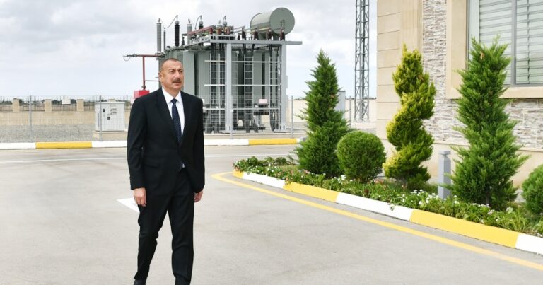 Prezident yarımstansiyanın açılışında – Fotolar