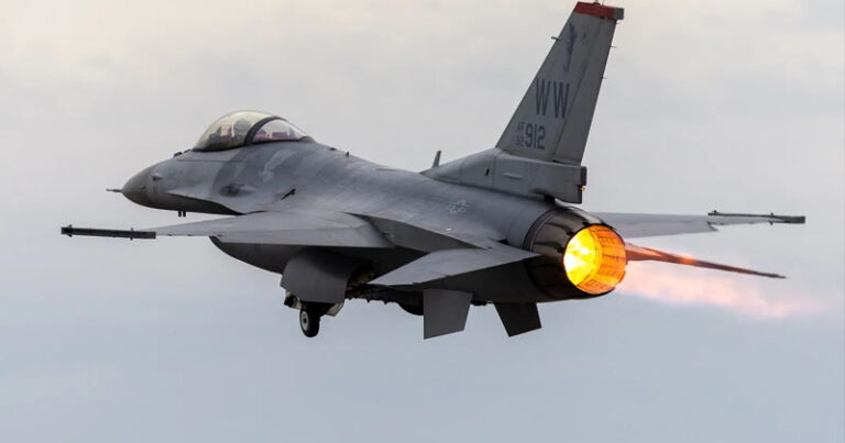 Türkiyə ABŞ-dan 40  Türkiyə ABŞ-dan 40 “F-16” qırıcısı alır