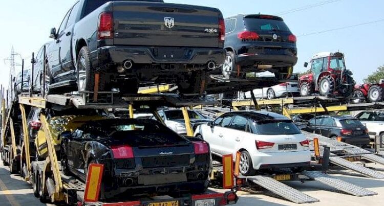 Maşın bazarında kritik durum: “Ölkəyə gətirilən avtomobillərin sayı azalacaq”