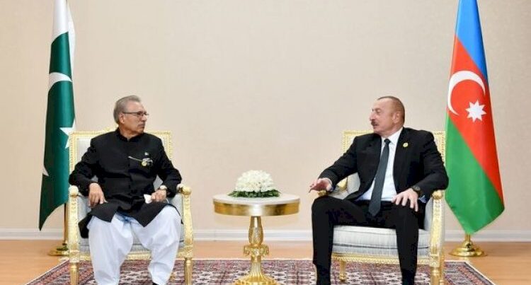 İlham Əliyev Pakistan Prezidenti ilə görüşdü