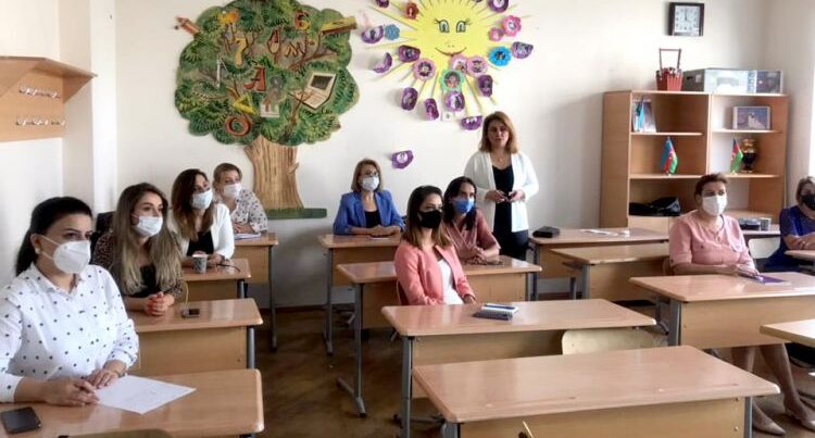Bu məktəblərdə çalışan müəllimlərin əməkhaqları artırılır