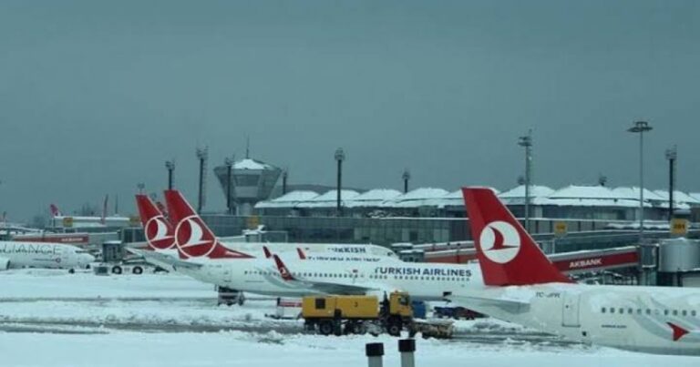 “Türk Hava Yolları” 80-dən artıq reysi təxirə saldı