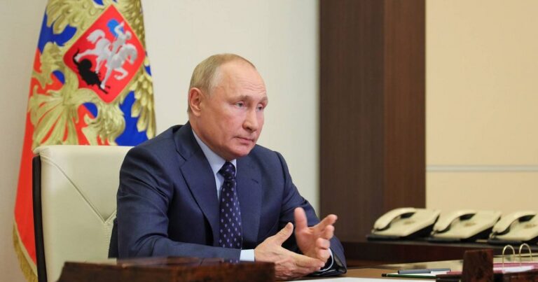 Putin: “Çətin vəziyyətdəyik”