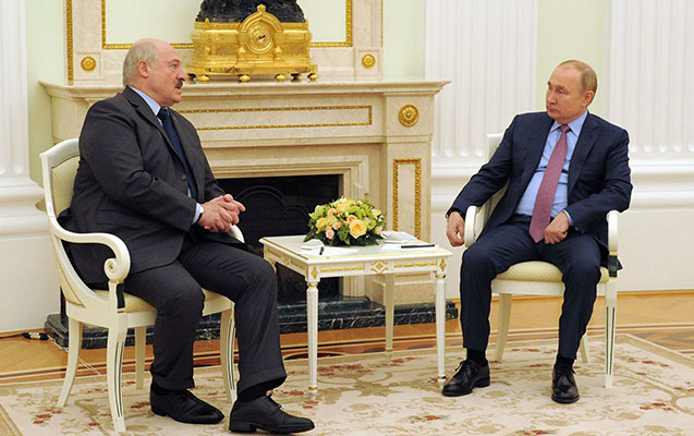 Putinlə Lukaşenkonun görüşü bitdi