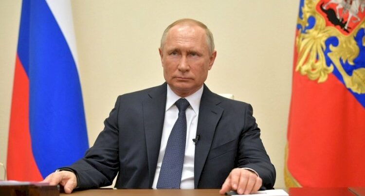 Putin Ukrayna hərbçilərini çevrilişə çağırdı: “Sizinlə razılaşmaq asandır, nəinki bu narkomanlarla…”