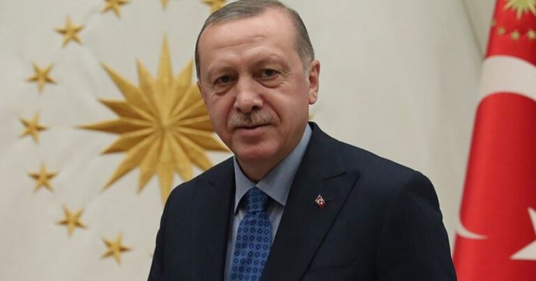 Türkiyə Prezidenti “Gulfood” sərgisindəki Azərbaycan stendini ziyarət etdi