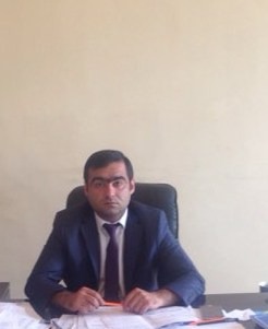 Daşkəsən Təhsil Şöbəsinin müdiri rayonda “at oynadır” – BAHALI EVLƏR, AVTOMOBİLLƏR, ÖDƏNİŞLƏ KEÇİRİLƏN DƏRSLƏR