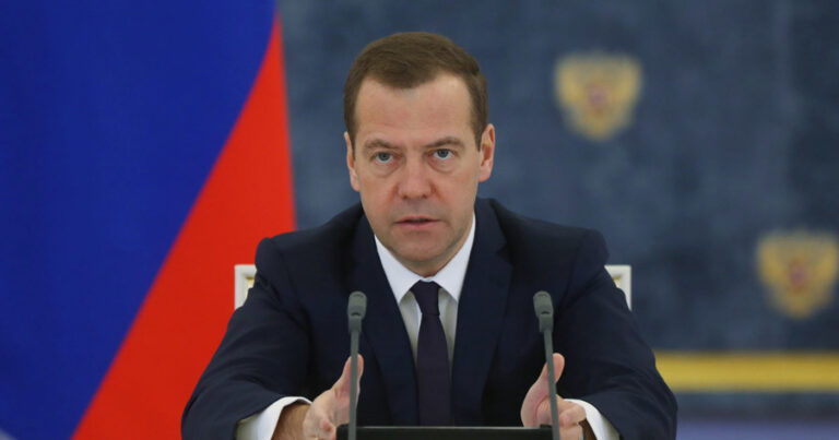 Medvedev: “Rusiya Asiya ölkəsi olduğu kimi, həm də Avropa ölkəsidir“