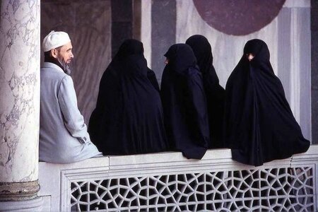 İslamda “4 arvad almaq” yoxdur – Elşad Miridən AÇIQLAMA