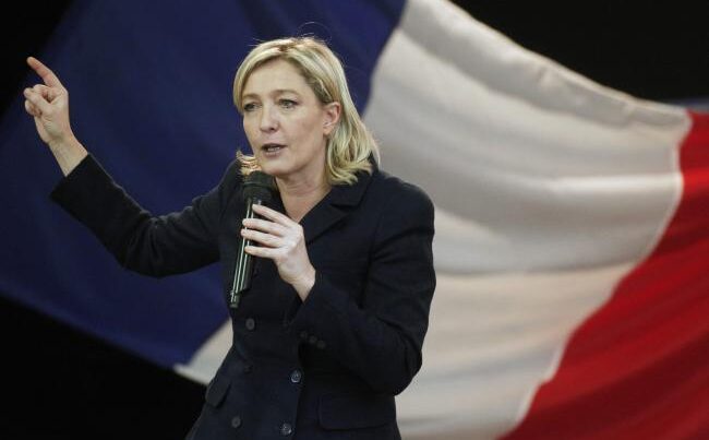 Le Pen sürətlə irəliləyir: Fransa faşizmə bir az da yaxınlaşdı
