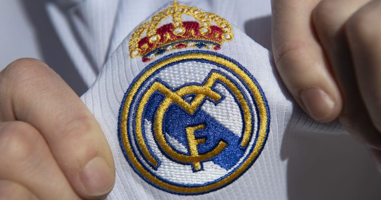 “Real” 150 milyona futbolçu alır