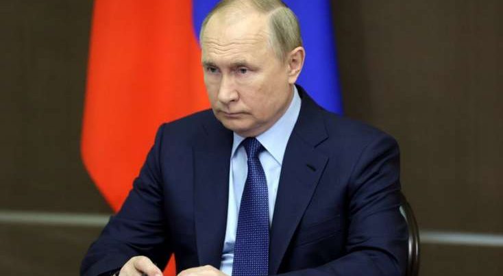 Putin: Hərbçilərimiz Ukraynada qəhrəmanlıq nümayiş etdirir