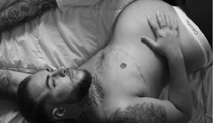 Calvin Klein reklamındakı hamilə trans kişi bütün dünyanı şoka salır