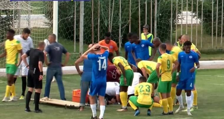Moldova çempionatında qorxulu anlar – Futbolçu komaya düşdü – VİDEO