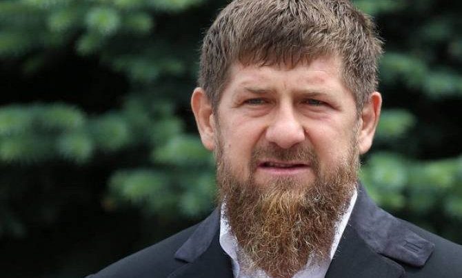 Kadırov Donbasa yeni könüllülər qrupu yolladı