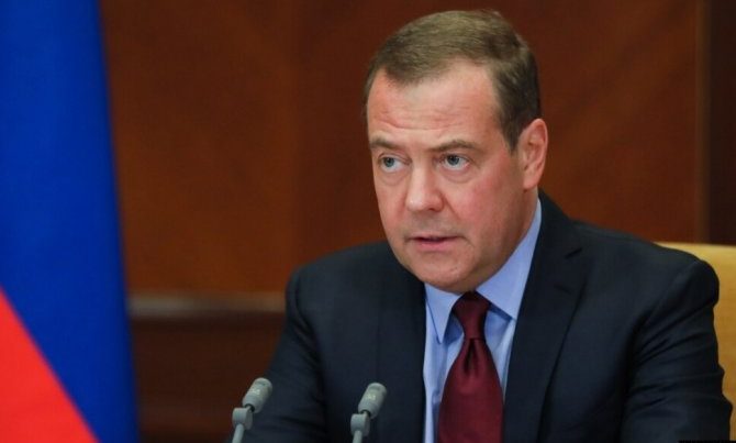 Ukrayna Medvedevi axtarışa verib