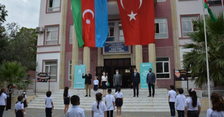 Zəlzələdən zərərçəkən 20 şagird təhsilini Bakıda davam etdirir
