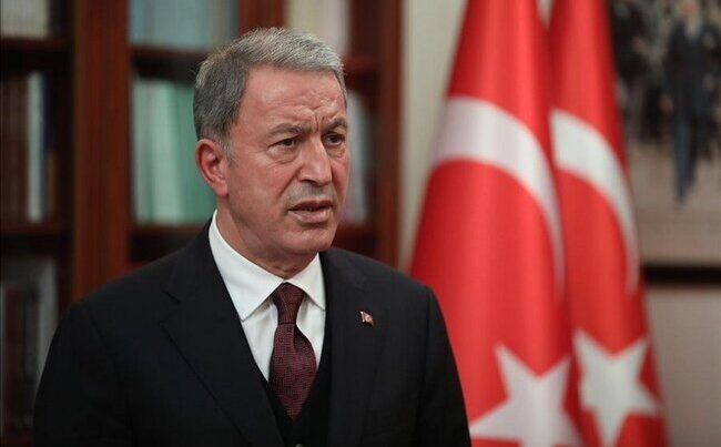 Hulusi Akar: “Terror təşkilatlarında ciddi çöküş yaşanır”