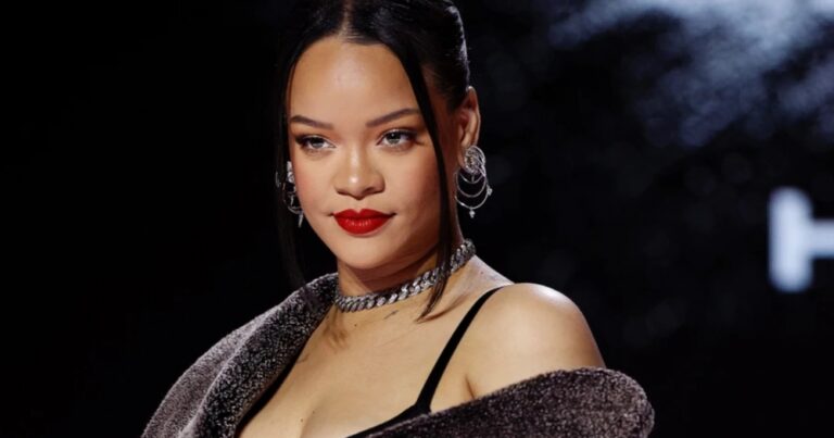 Rihannayla evlənmək istəyən pərəstişkarı saxlanıldı – Foto