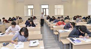 50 mindən çox şagird buraxılış imtahanı verdi