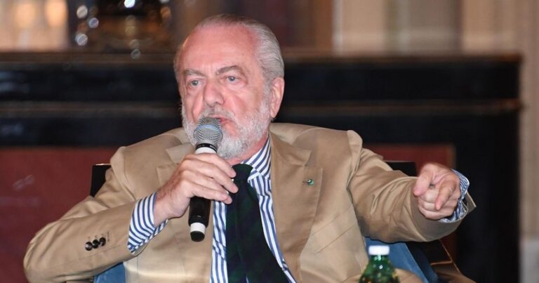 “Napoli”nin prezidenti klubu 2,5 milyard avroya satmaqdan imtina edib