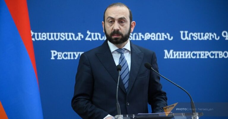 Hərbçilər sərhədçilərlə əvəzlənsə, eskalasiya ehtimalı azalar – Mirzoyan