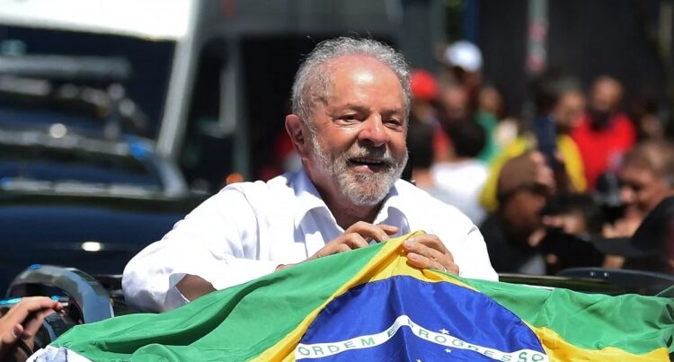 Braziliya prezidenti üsyan etdi: “Biz artıq dünyanın ən yaxşısı deyilik”