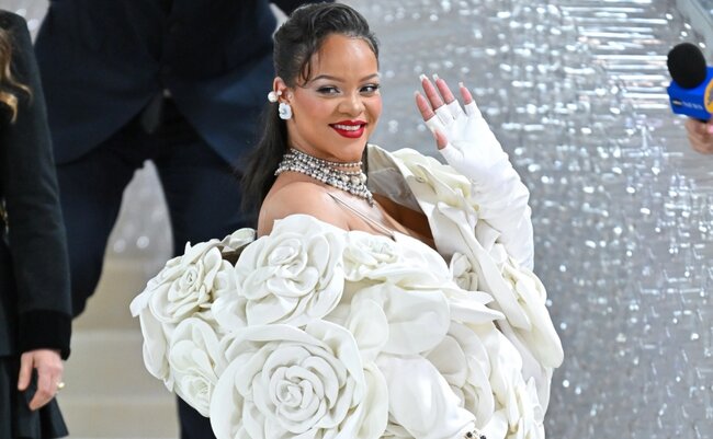 Rihannadan milyardlar qazandığı biznesi ilə bağlı gözlənilməz qərar
