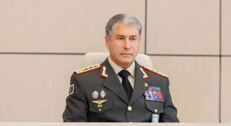 Nazir məşhur polkovniki işdən çıxardı – FOTO