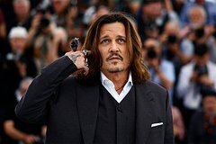 Conni Depp 370 min dollara Rusiyaya səfər edəcək