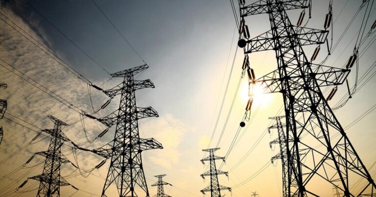Azərbaycan elektrik enerjisinin istehsalını 3 % artırıb