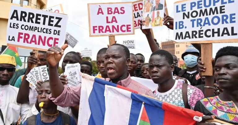 Afrika ölkələri Fransanın qitəyə təsir etməsinə qarşıdır