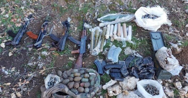 Türkiyə ordusu İraqın şimalında terrorçuların xeyli silah-sursatını ələ keçirib