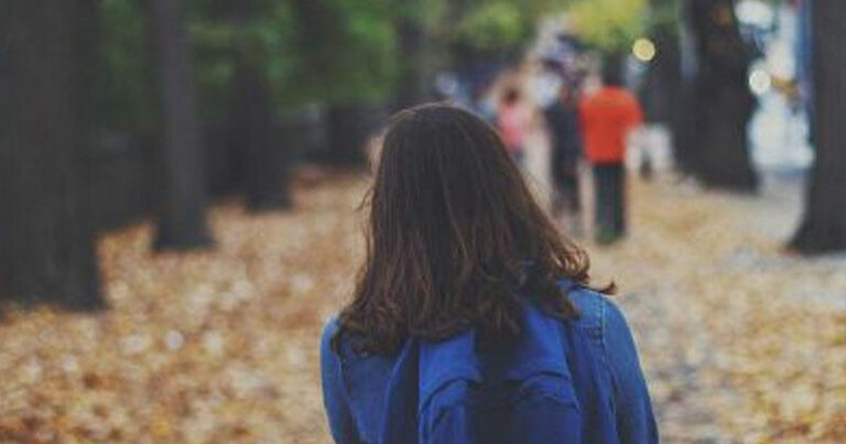 Məktəblilərin sevgi macərası: “Anana deyəcəm ki, bakirə deyilsən…” – Şok təfərrüat