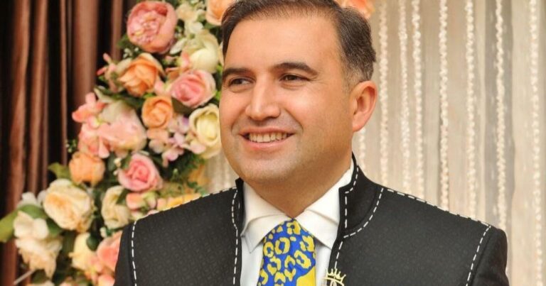 47 yaşlı Hacı Nuran buna görə evlənmirmiş – VİDEO