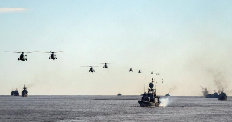 İran, Rusiya və Çin birgə hərbi dəniz təlimi keçirməyə hazırlaşır