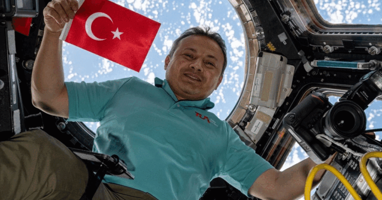 Türkiyəli astronavtın Yerə enişi təxirə salınıb