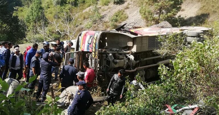 Nepalda avtobus qəzası – 7 ölü, 20 yaralı